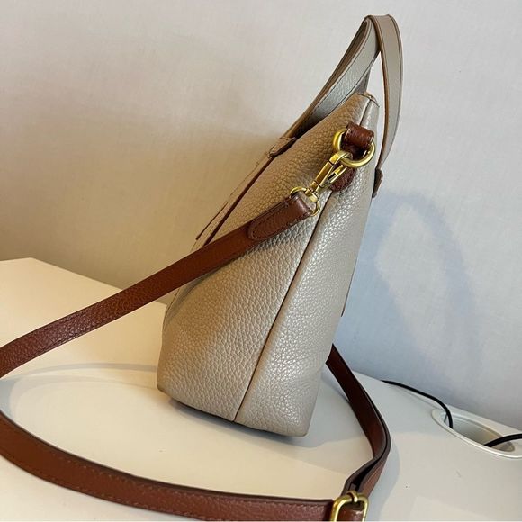FOSSIL Leather Tan Grey Maddox Sydney Crossbody Satchel Ryder - Picture 9 of 10